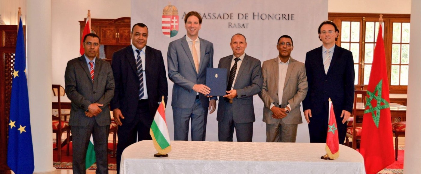 Signature de l’accord de partenariat entre l’Université de Szeged et l’ENA de Meknès