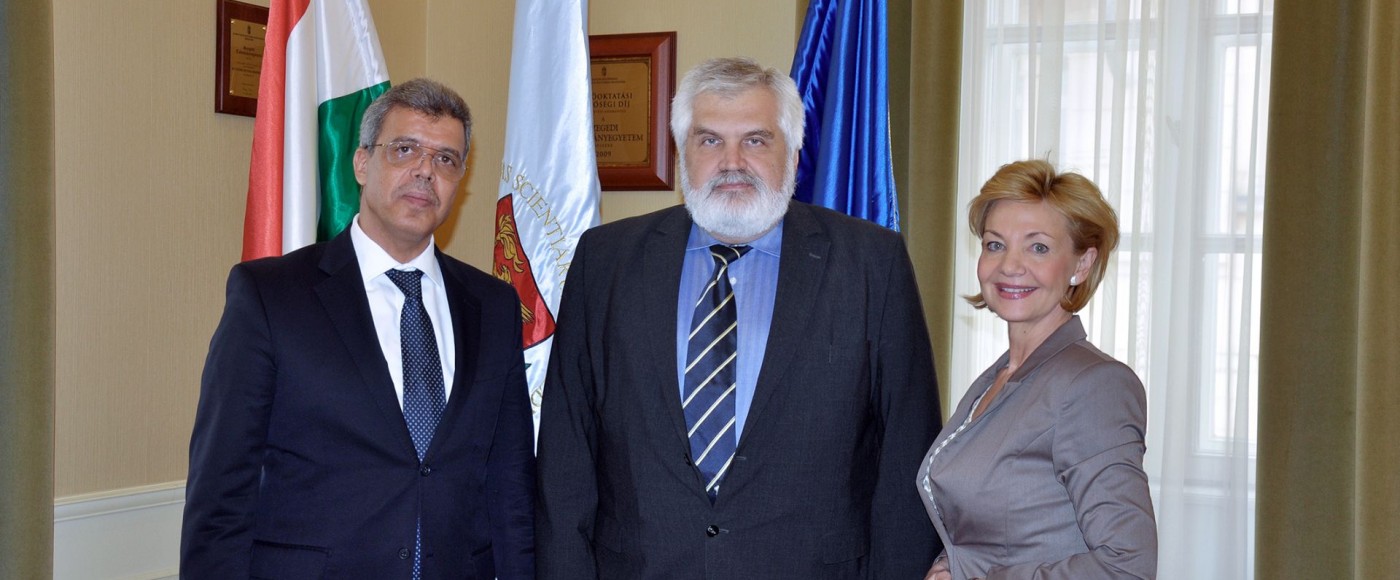 Visite de SE M. Abderraouf Betbaieb, Ambassadeur de Tunisie au Centre universitaire francophone de Szeged